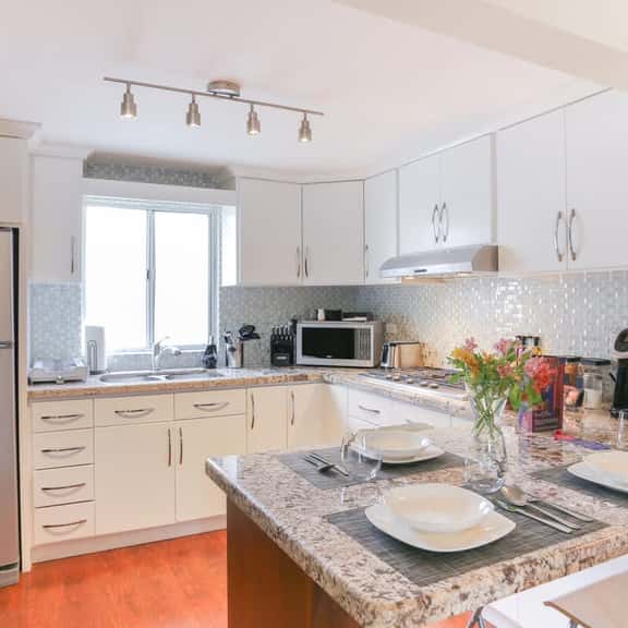 Smooth Condo - Image 1